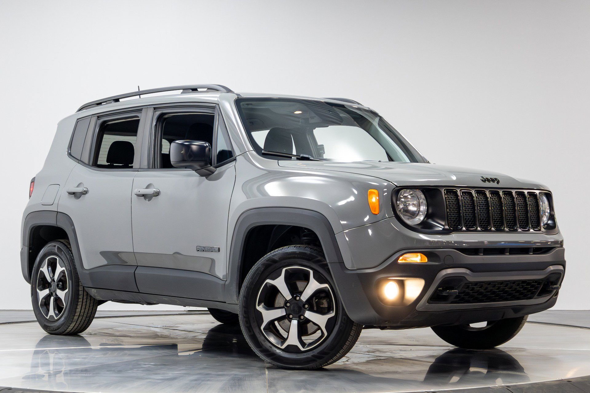 Used 2020 Jeep Renegade Sport image 46