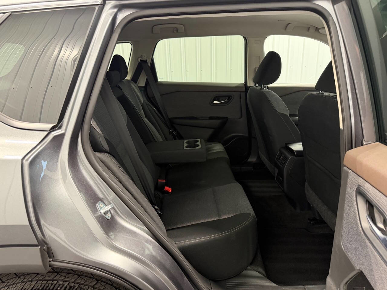 Used 2023 Nissan Rogue SV AWD/4WD image 13