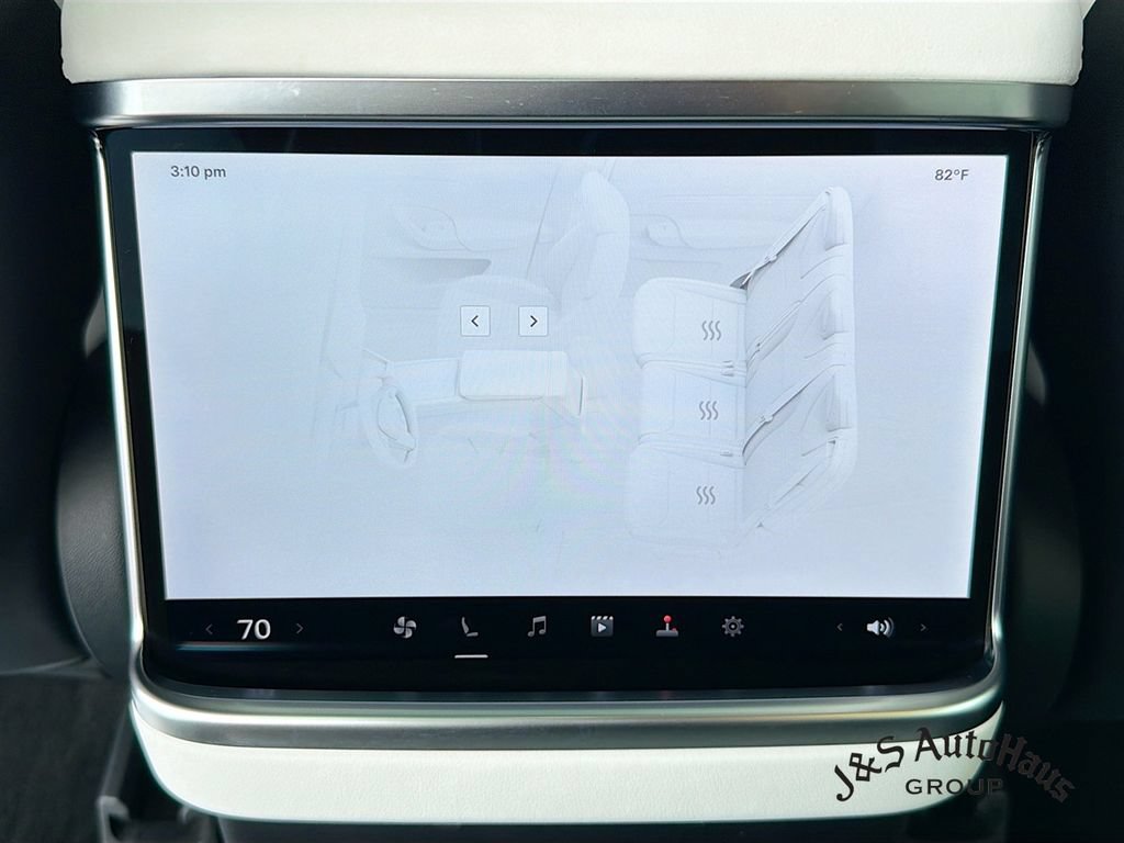 Used 2024 Tesla Model X AWD/4WD image 31
