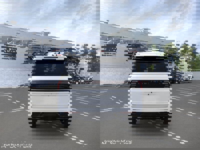 New 2026 Lincoln Navigator Black Label image 5