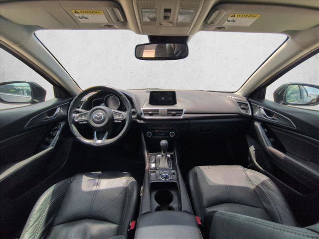 Used 2018 MAZDA MAZDA3 Grand Touring w/ Premium Equipment Package FWD image 15