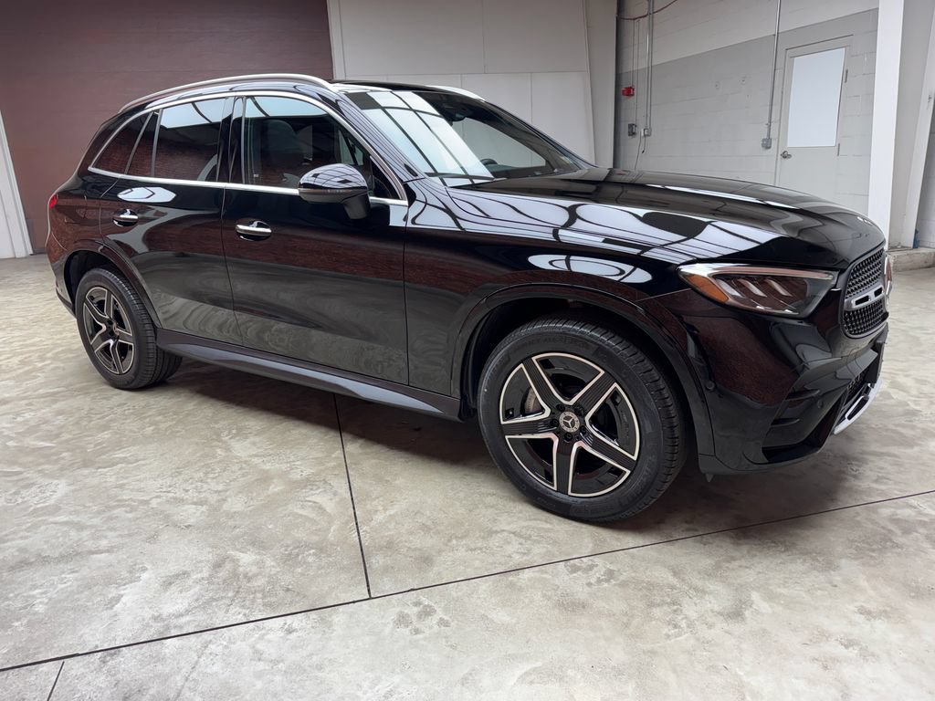 Certified 2025 Mercedes-Benz GLC 300 4MATIC image 6