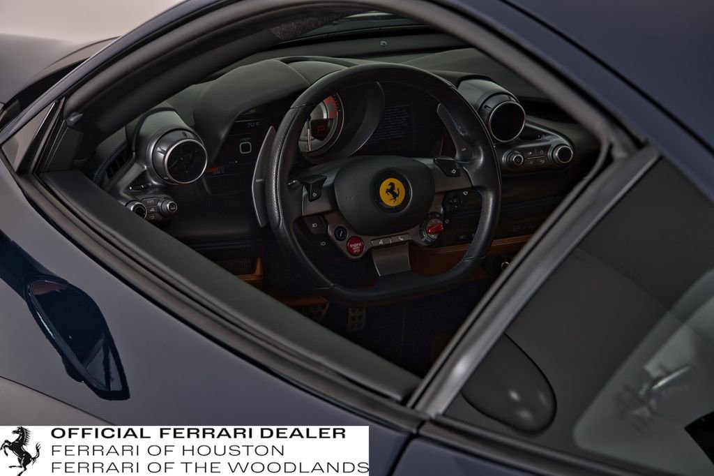 Used 2022 Ferrari F8 Tributo image 33