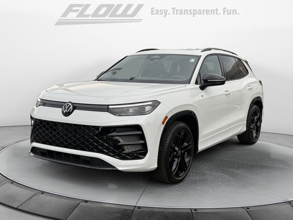 New 2026 Volkswagen Tiguan SE R-Line FWD image 3