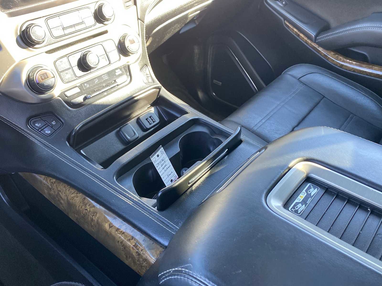 Used 2015 GMC Yukon Denali w/ Open Road Package image 17