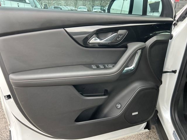 Used 2023 Chevrolet Blazer Premier w/ Driver Confidence II Package image 11
