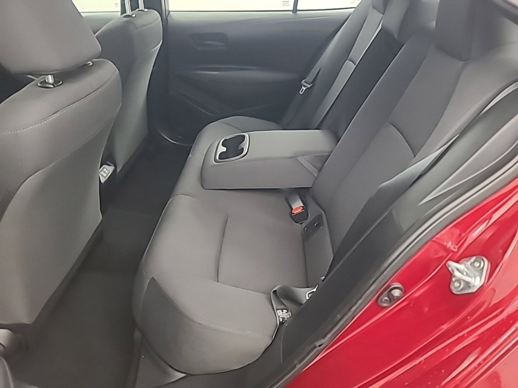 Used 2025 Toyota Corolla LE FWD image 19