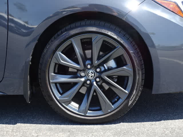 Certified 2025 Toyota Corolla SE w/ Convenience Package FWD image 8