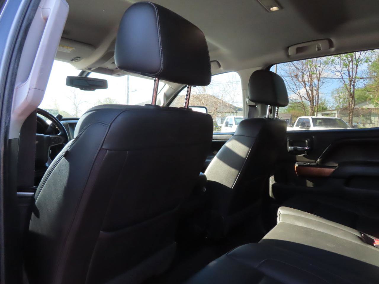 Used 2016 Chevrolet Silverado 2500 LTZ w/ Duramax Plus Package image 44