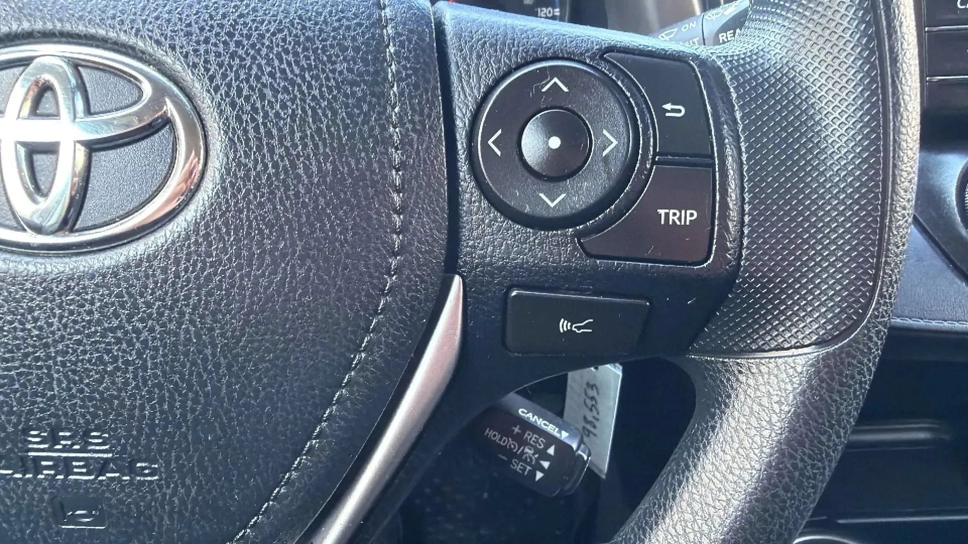 Used 2017 Toyota RAV4 LE w/ All Weather Liner Package AWD/4WD image 11