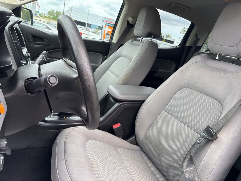 Used 2019 Chevrolet Colorado W/T w/ WT Convenience Package AWD/4WD image 11