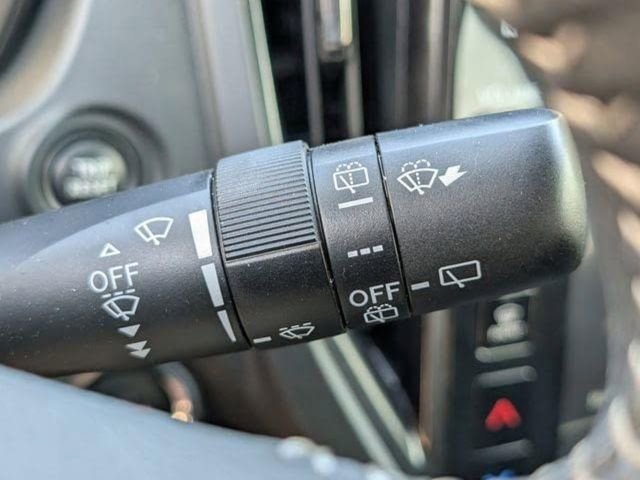 Used 2025 Subaru Forester Premium w/ Convenience Package #1 image 26