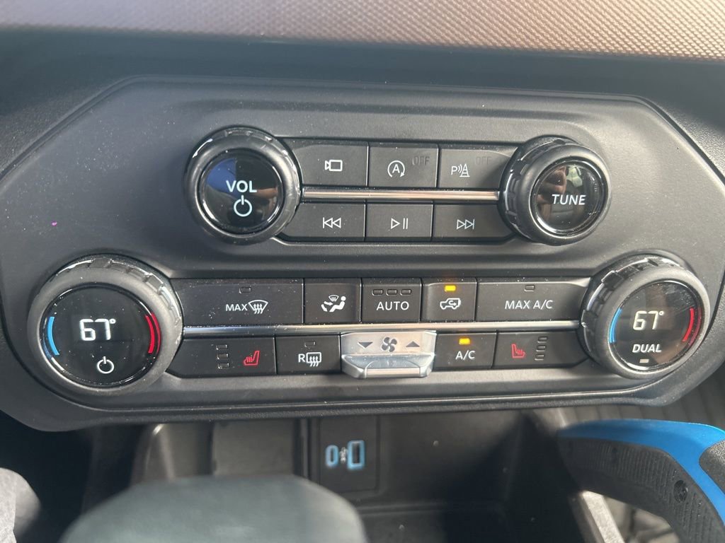 Used 2023 Ford Bronco Outer Banks image 7