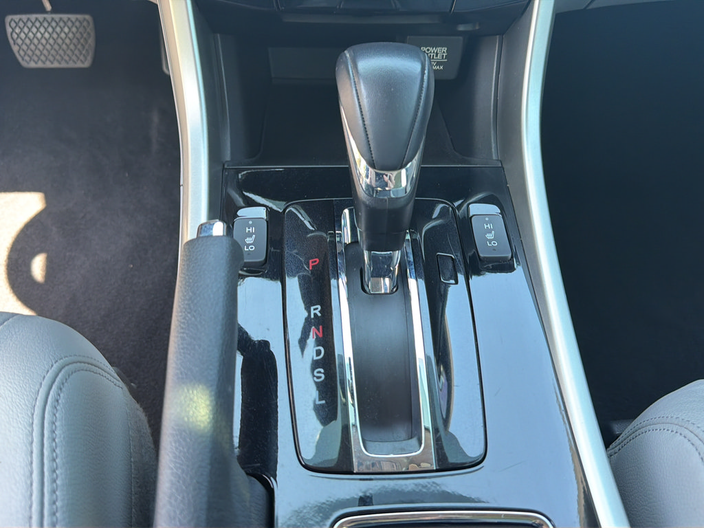 Used 2017 Honda Accord EX-L image 30