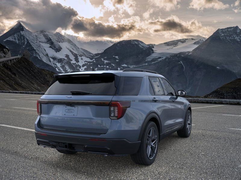 New 2026 Ford Explorer ST-Line image 8