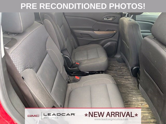 Used 2023 GMC Acadia SLE w/ Driver Convenience Package AWD/4WD image 17