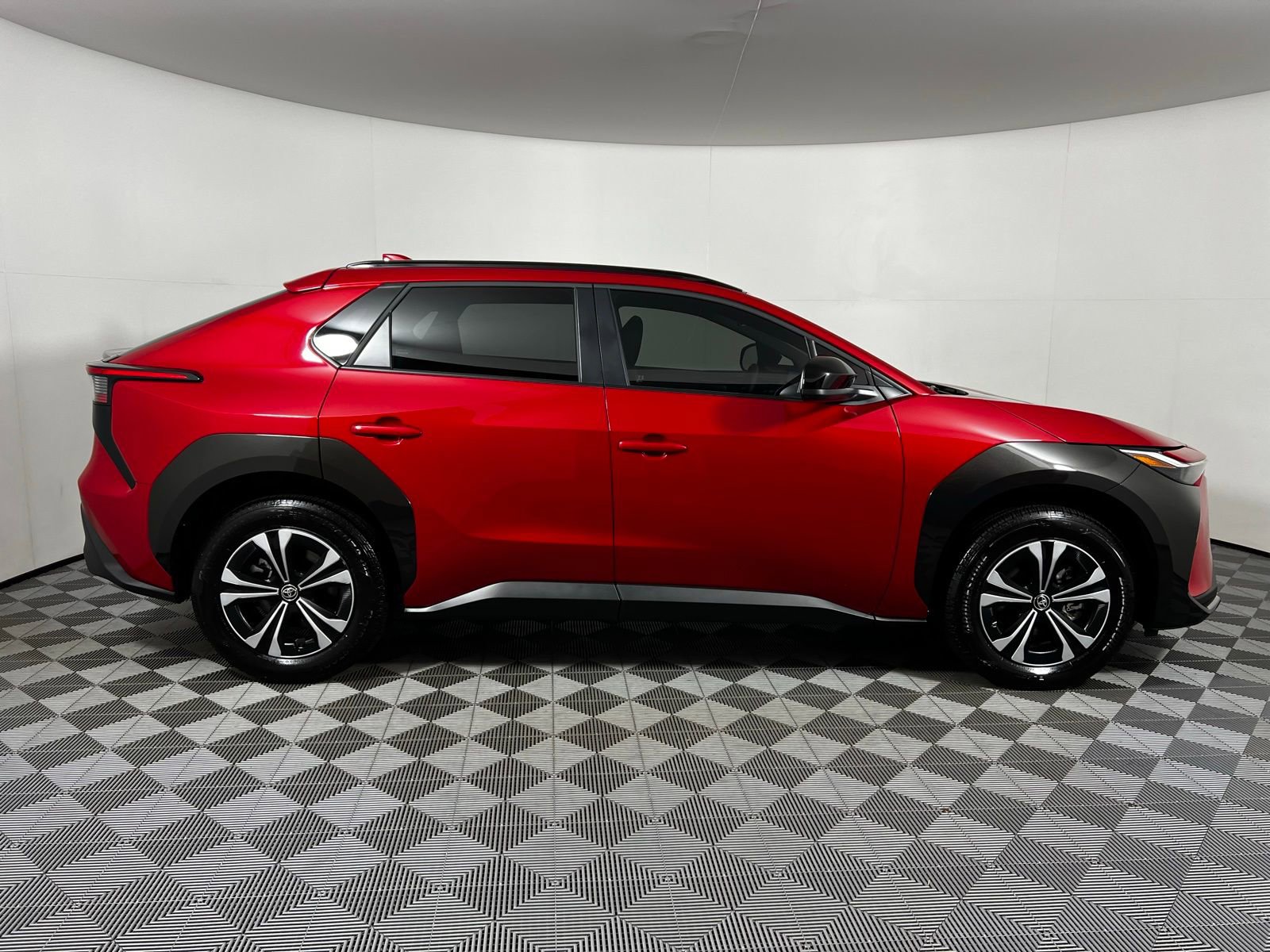 Certified 2024 Toyota bZ4X XLE w/ Weather Package image 4