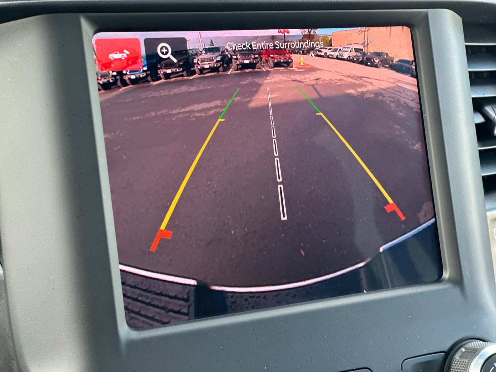 Used 2024 RAM 2500 Big Horn w/ Bed Utility Group image 18