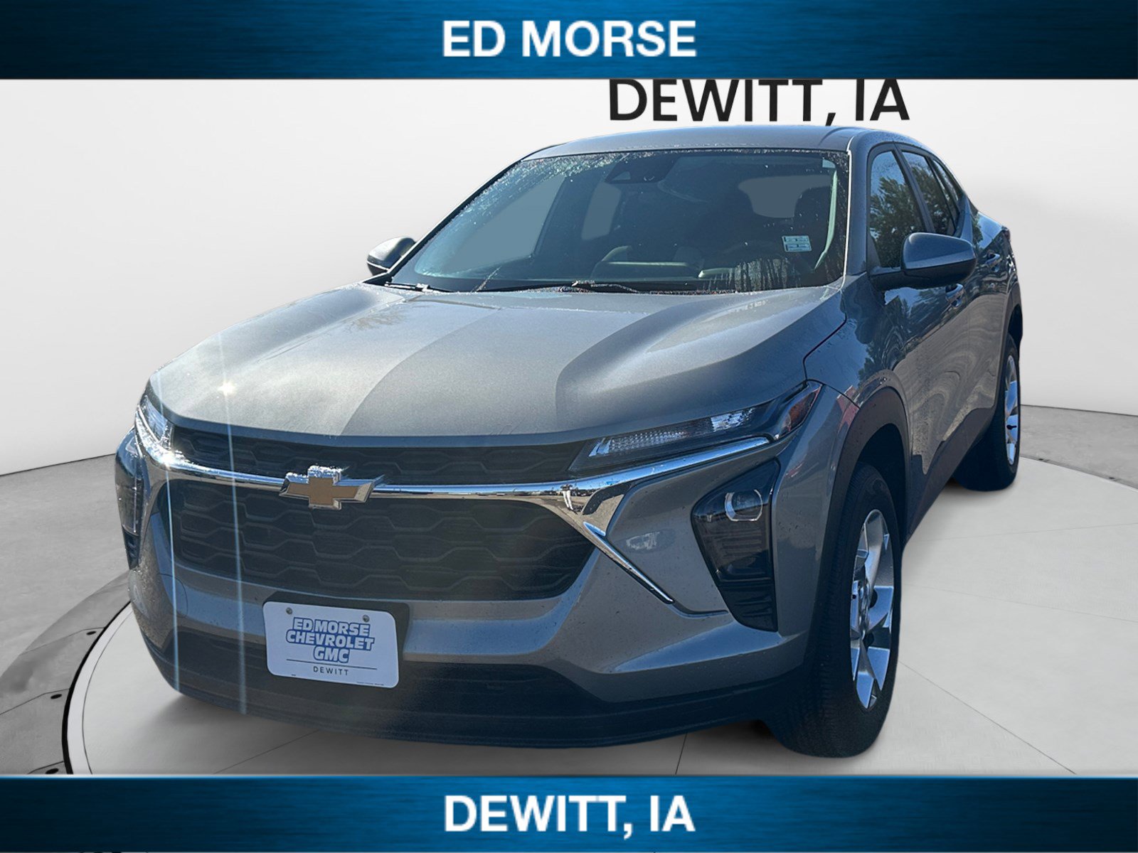 Used 2025 Chevrolet Trax LS w/ LS Convenience Package image 1