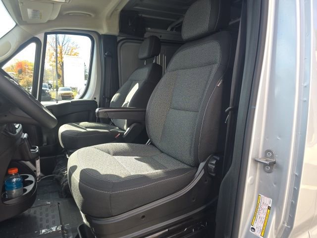 Used 2025 RAM ProMaster 1500 w/ Convenience Group image 9