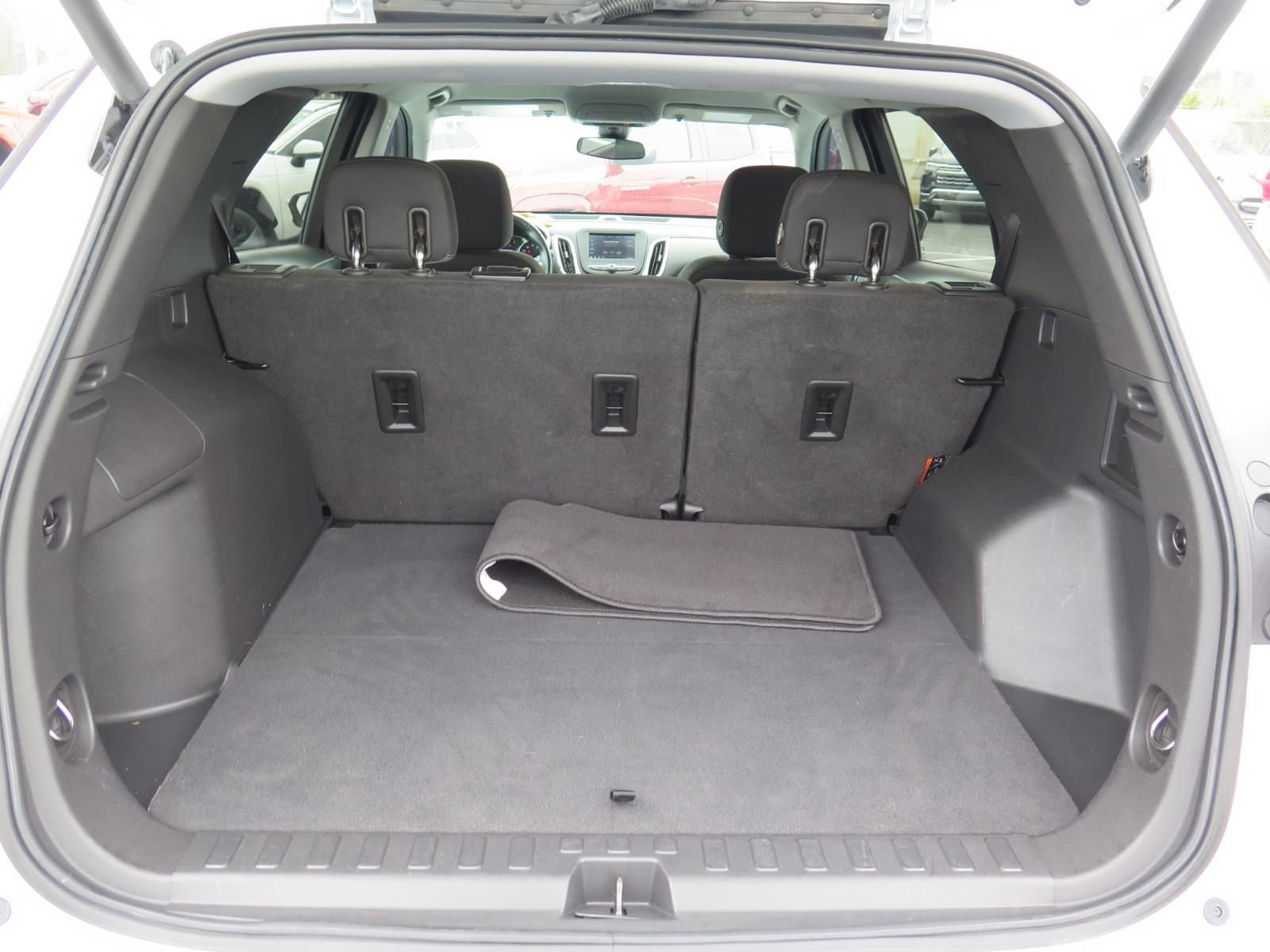 Used 2020 Chevrolet Equinox LT image 17