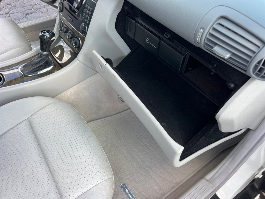 Used 2007 Mercedes-Benz C 230 Sedan image 21