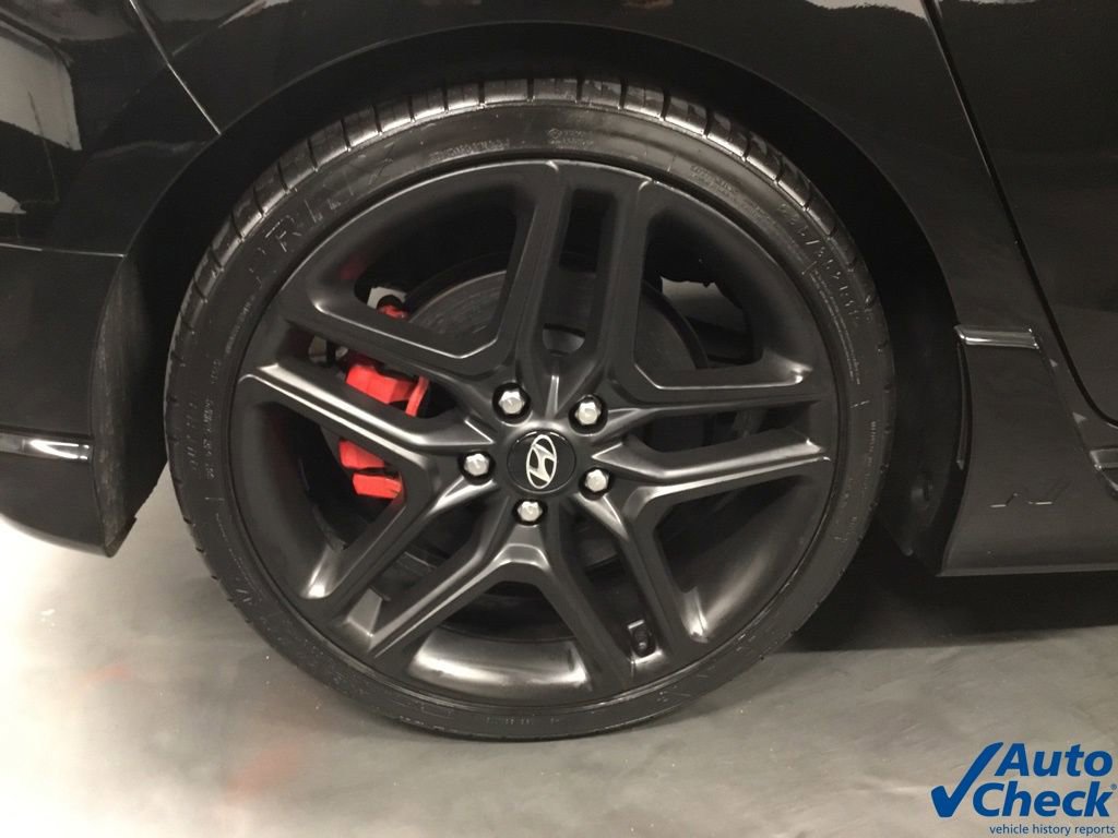 Used 2019 Hyundai Veloster N N w/ Performance Package image 15