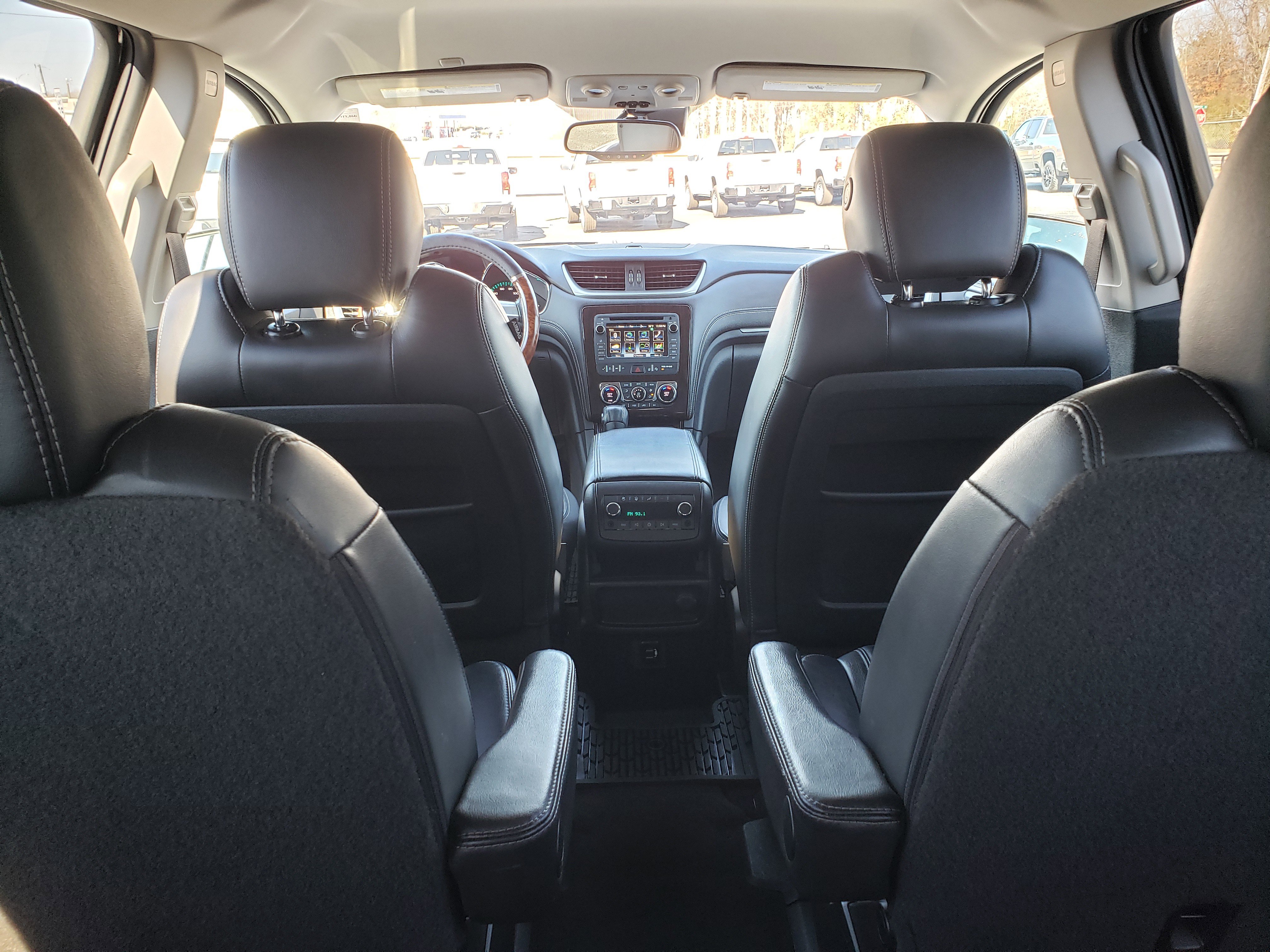 Used 2017 Chevrolet Traverse Premier image 35
