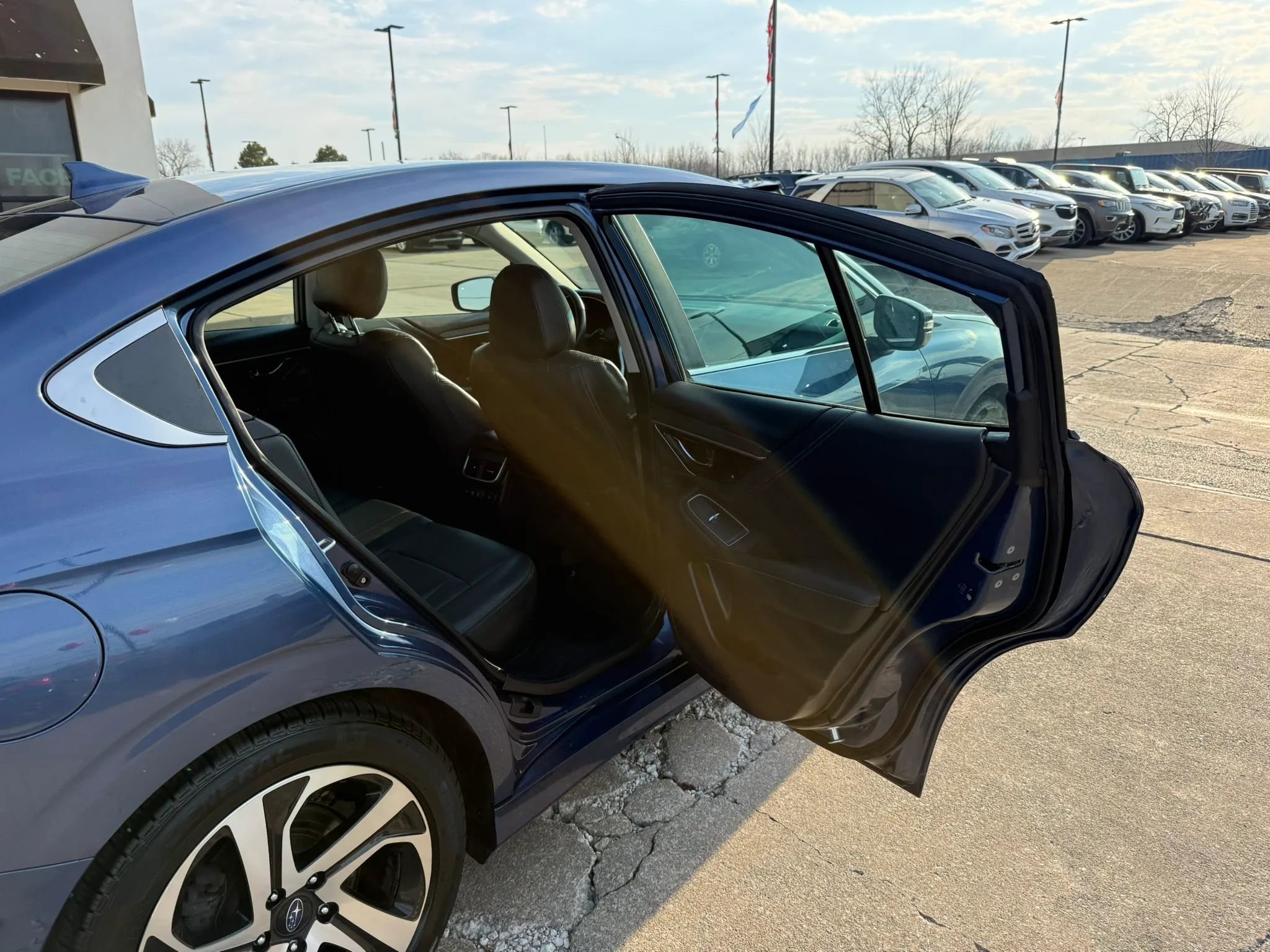 Used 2022 Subaru Legacy Limited w/ Popular Package #2 image 21