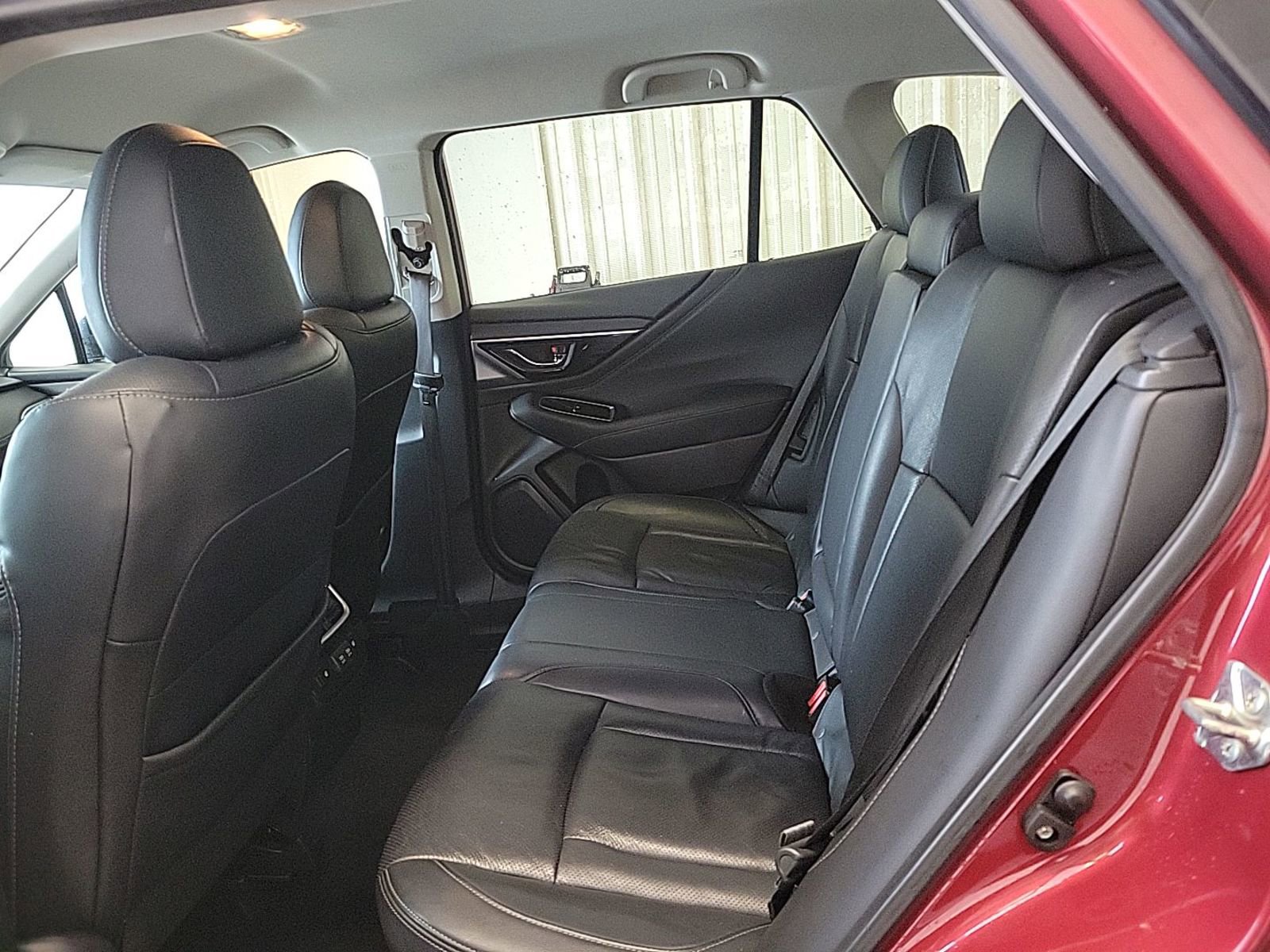 Used 2020 Subaru Outback Limited image 10