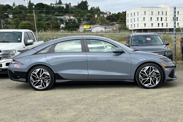 Certified 2024 Hyundai Ioniq 6 Limited RWD image 3
