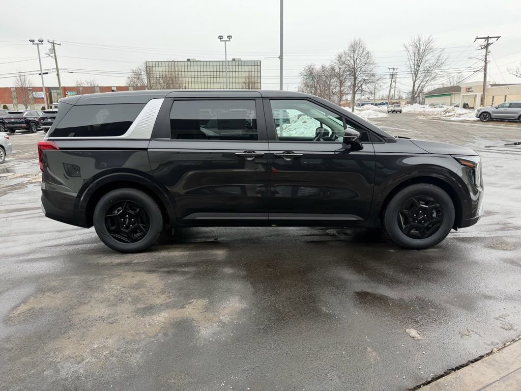 New 2026 Kia Carnival LX image 5