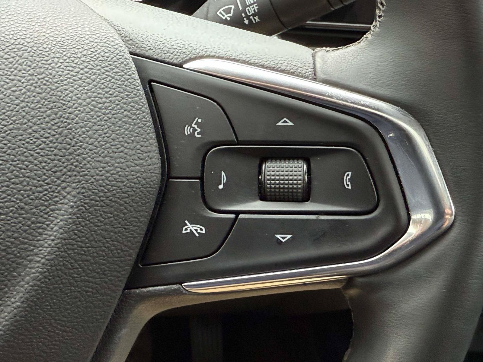 Certified 2026 Chevrolet Trax ACTIV w/ Sunroof Package FWD image 23