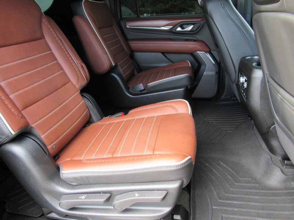 Used 2024 GMC Yukon XL Denali Ultimate image 34