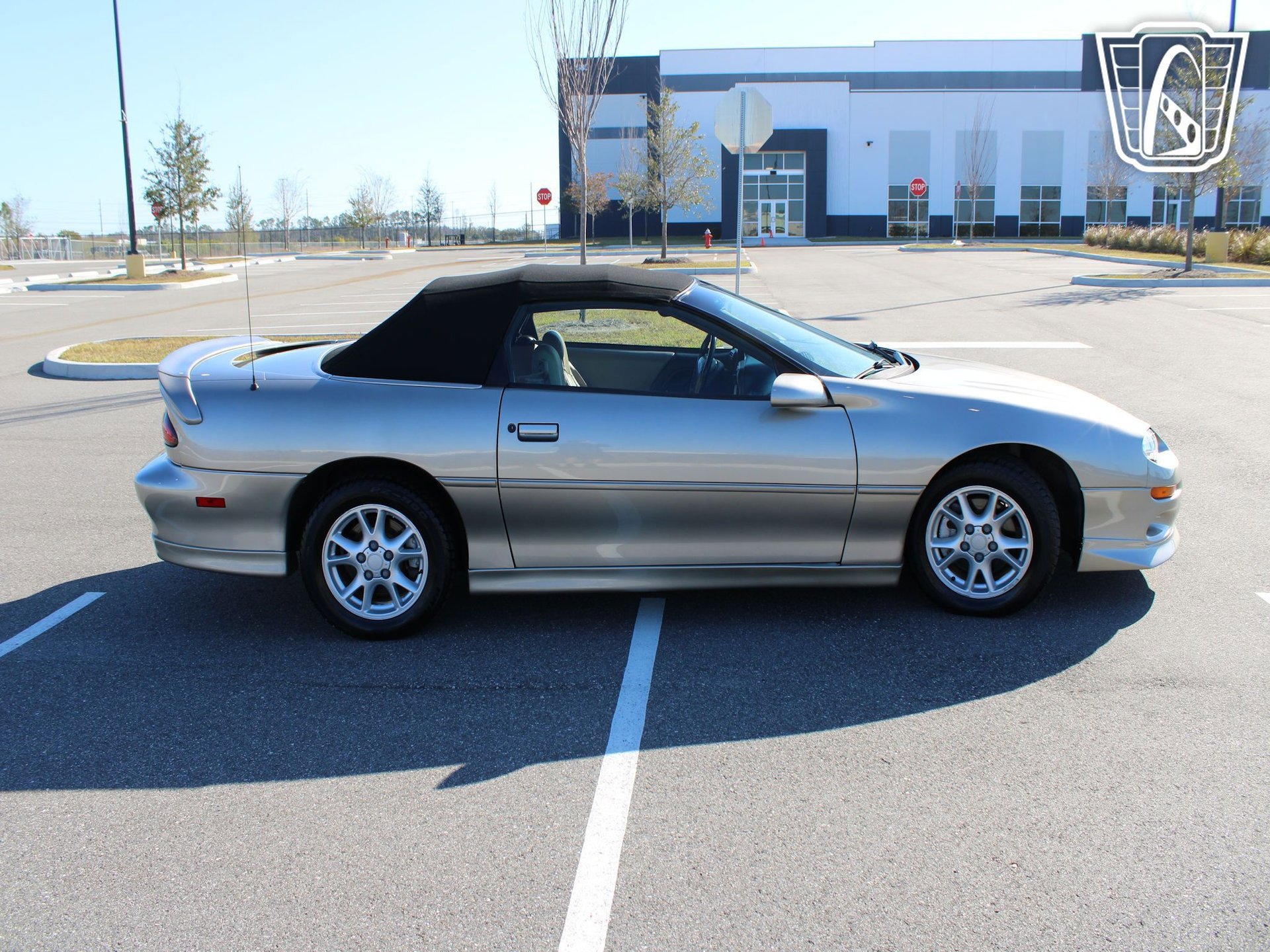 Used 2002 Chevrolet Camaro LT image 7