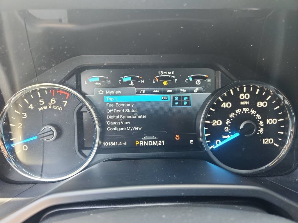 Used 2016 Ford F150 Platinum w/ Equipment Group 701A Luxury AWD/4WD image 14