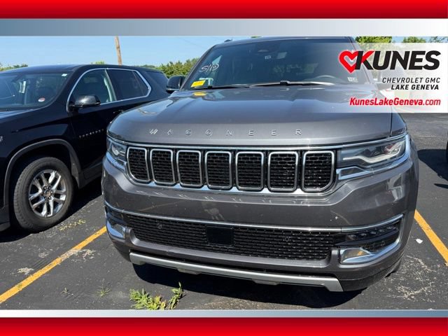 Used 2024 Jeep Wagoneer L Series II w/ Flexible Seating Group AWD/4WD image 10