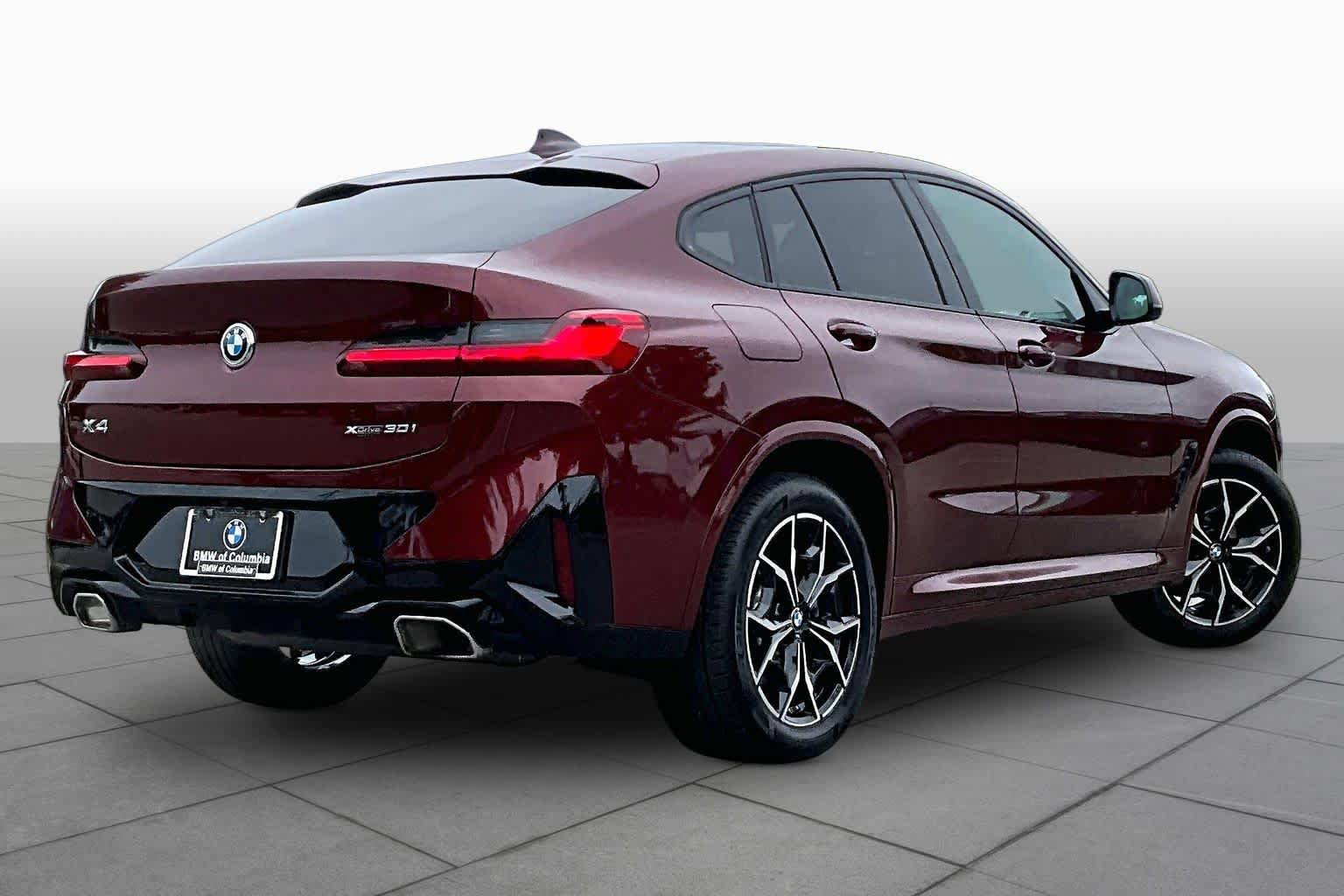 Certified 2025 BMW X4 xDrive30i AWD/4WD image 12