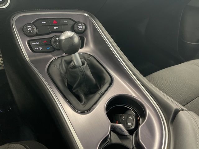 Used 2015 Dodge Challenger R/T w/ Quick Order Package 22B R/T image 23