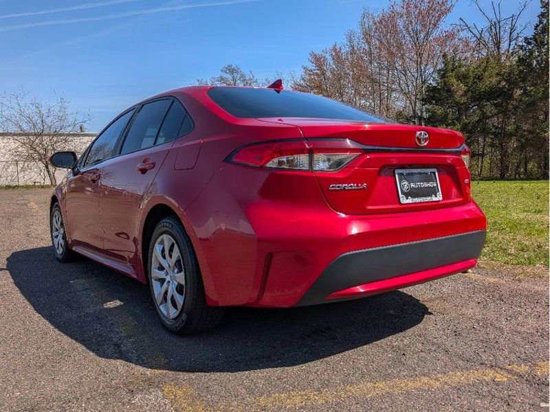 Used 2021 Toyota Corolla LE FWD image 8