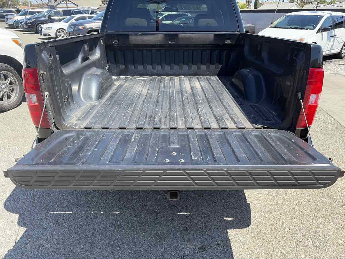 Used 2009 Chevrolet Silverado 1500 LT w/ Regional Value Package RWD image 22