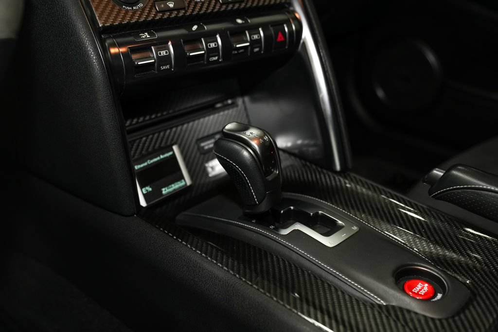 Used 2016 Nissan GT-R Premium AWD/4WD image 53