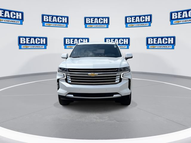Used 2024 Chevrolet Suburban High Country AWD/4WD image 3