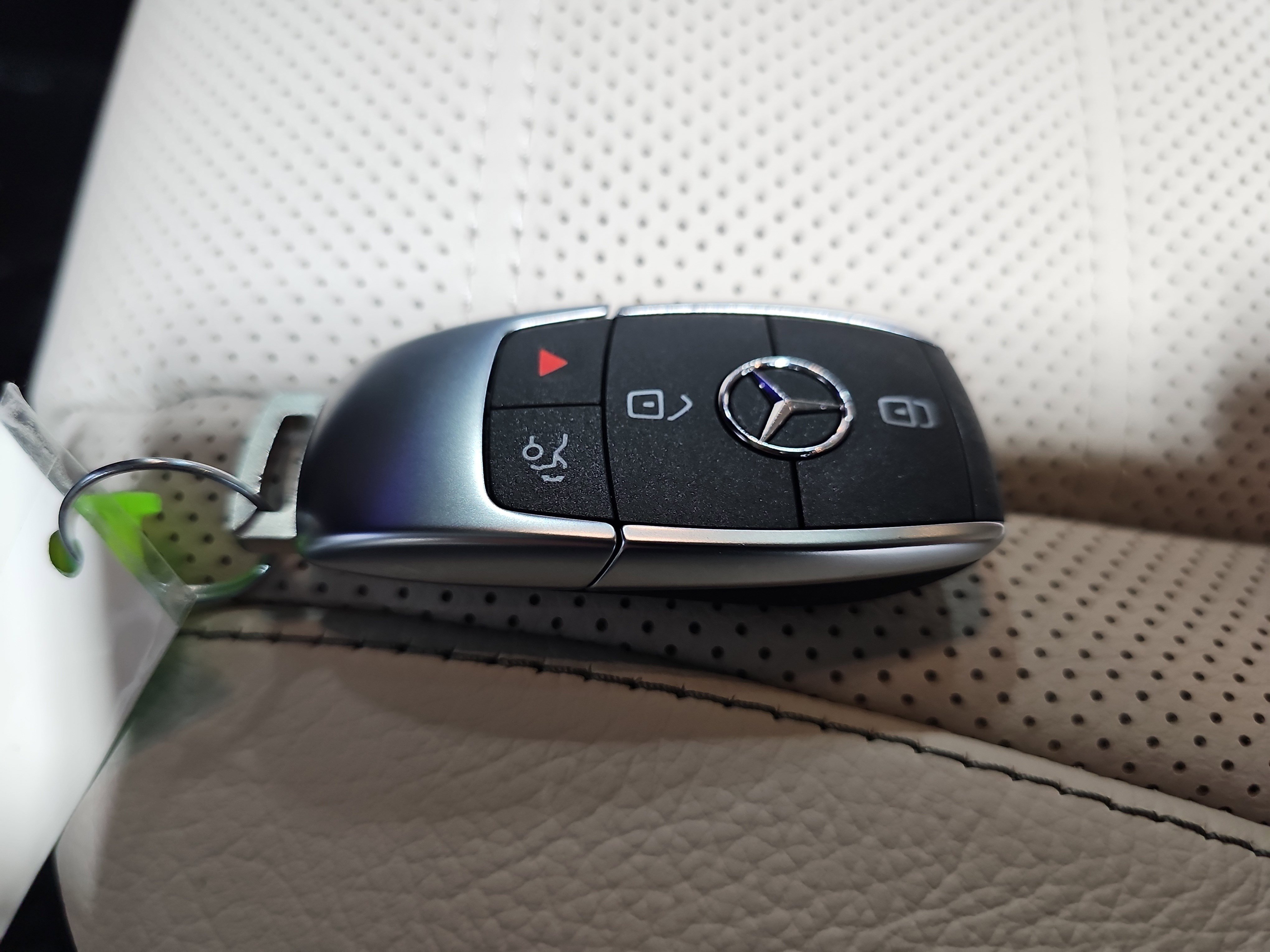 New 2026 Mercedes-Benz GLE 450 4MATIC image 37