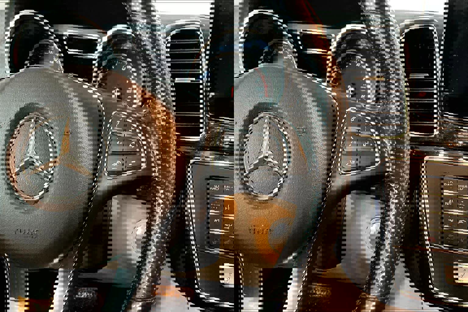 Used 2018 Mercedes-Benz GLE 350 4MATIC image 25