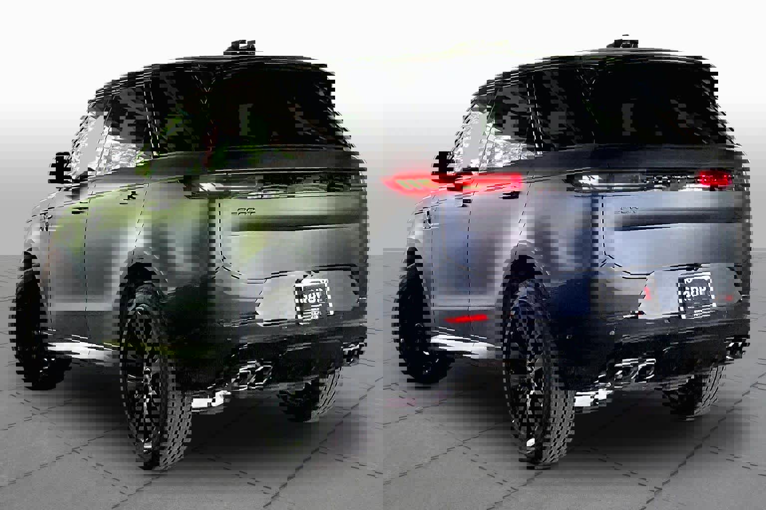 Used 2025 Land Rover Range Rover Sport Dynamic SE image 11