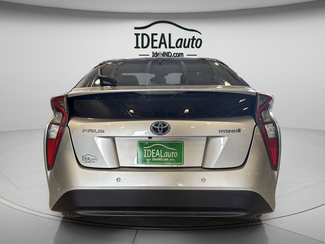Used 2017 Toyota Prius Three image 16
