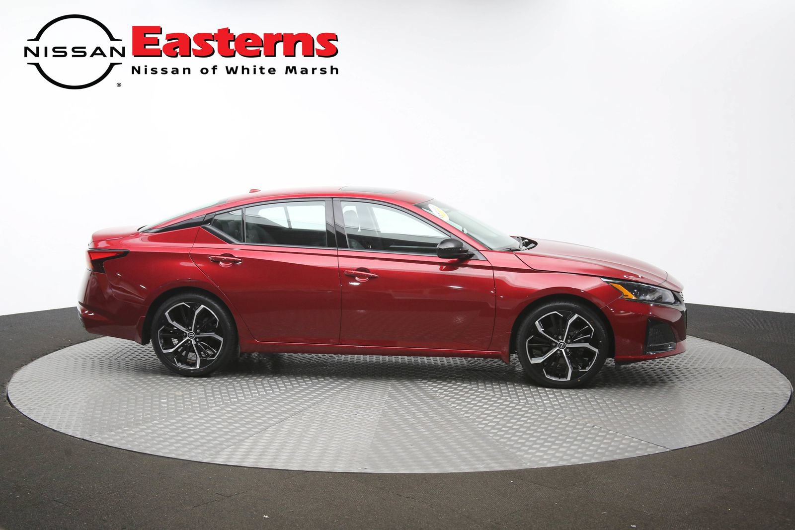 Used 2024 Nissan Altima 2.5 SR w/ SR Premium Package FWD image 45