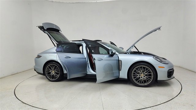Used 2023 Porsche Panamera Platinum Edition image 71