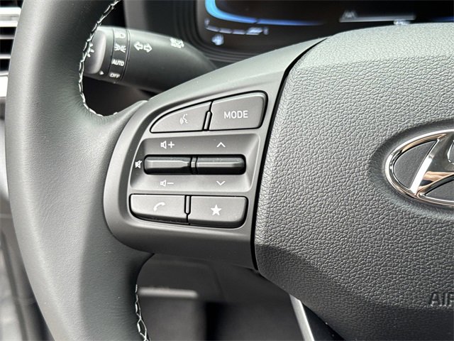 New 2026 Hyundai Venue SEL image 17